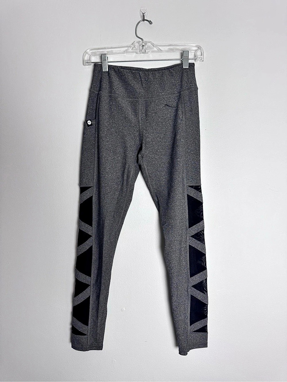 X by Gottex Women’s S Athletic Leggings with mesh cutouts